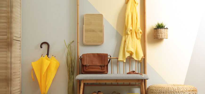 Cozy,Hallway,Interior,With,Storage,Bench,And,Stylish,Design,Elements